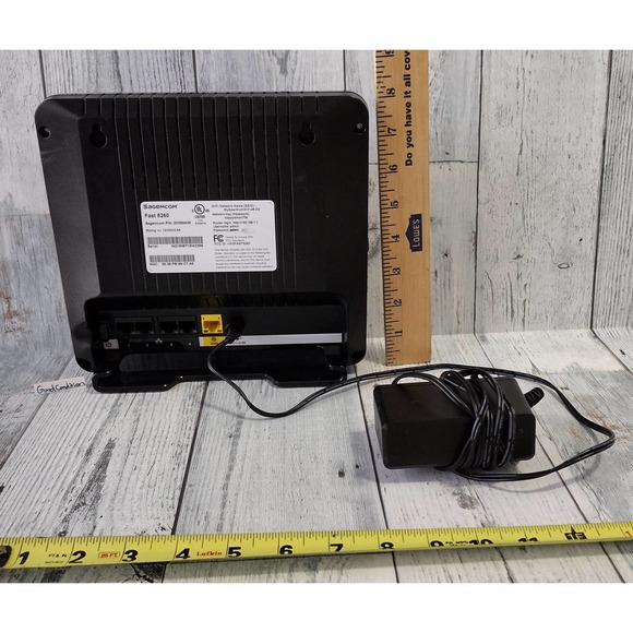 SageCom Fast 5260 Dual Band Wireless Router! Fast Internet! Increased Coverage! - Picture 3 of 5